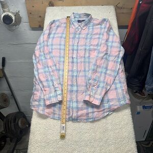 Vineyard Vines Pink and Blue Plaid Shirt, size XL